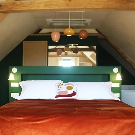 Nocleg ze śniadaniem Allee Des Noyers 3*