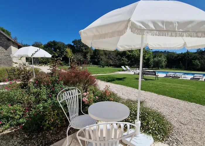 Allee Des Noyers ベッド・アンド・ブレックファスト