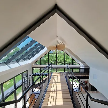 Allée Des Noyers Couette-café 3*